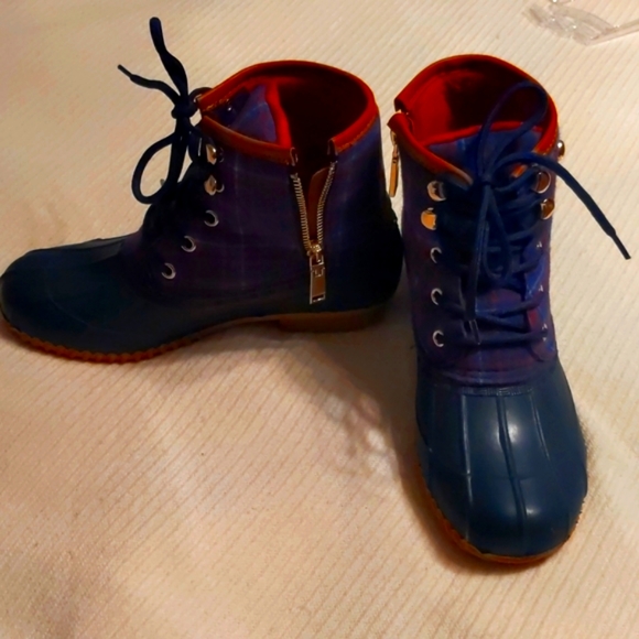 Tommy Hilfiger Shoes - Tommy Hilfiger Designer Boots 8 new